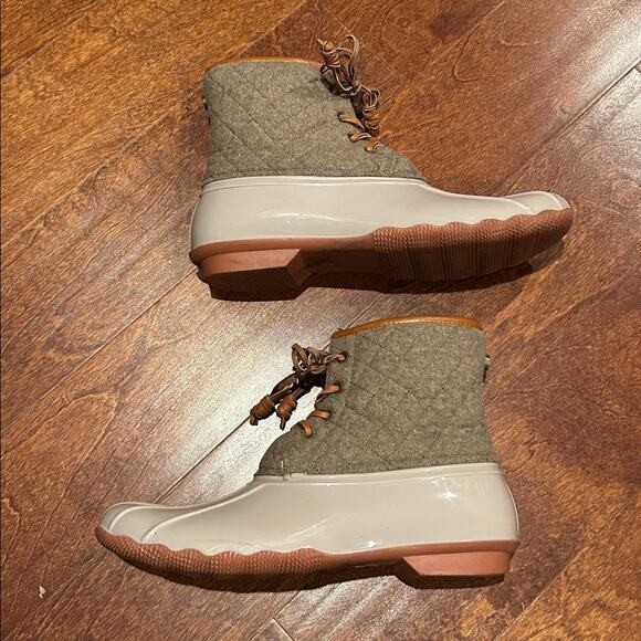 Seven7 Shoes - Seven7 Taupe Wool Goose Boot Women's Quilted Duck Boots, Size 11